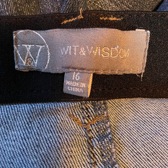 High waist raw hem skinny crop jeans - Picture 9 of 11